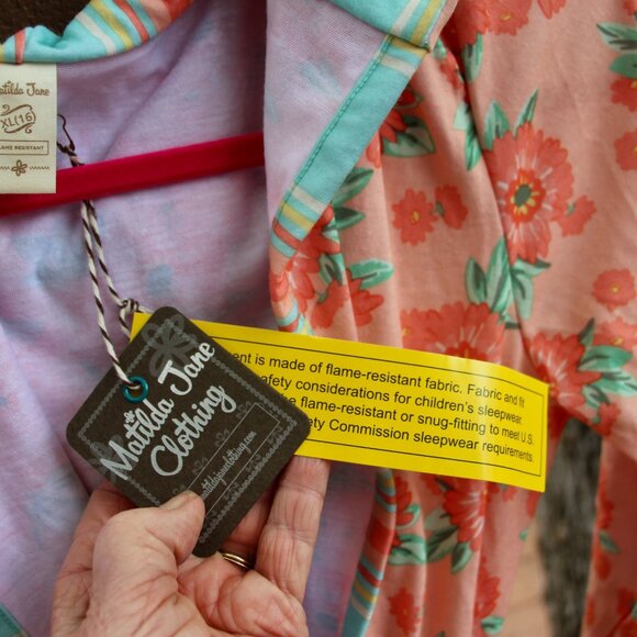 Girls Matilda Jane bathrobe-size 16, new with tags - Picture 3 of 6